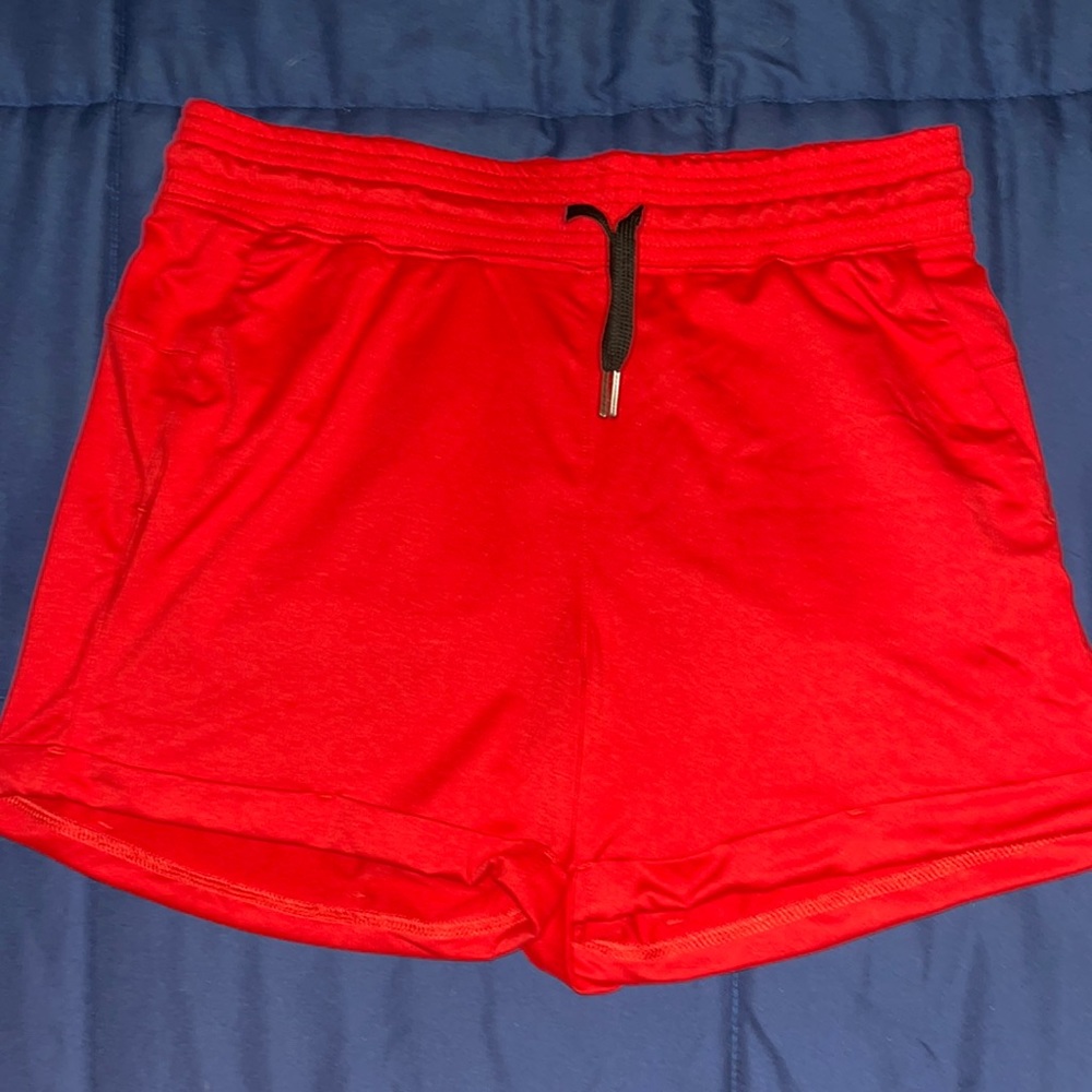 Born Primitive woman’s red comfort athletic shorts size medium. Never worn!